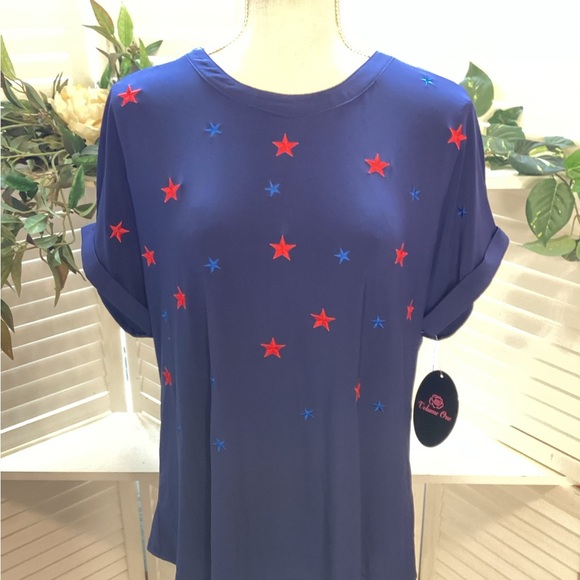 Stylish Classic 4th of July Blue Star-Patterned Women's Top - Picture 1 of 4